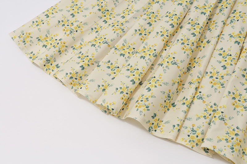 Vintage dress with puffy half sleeve