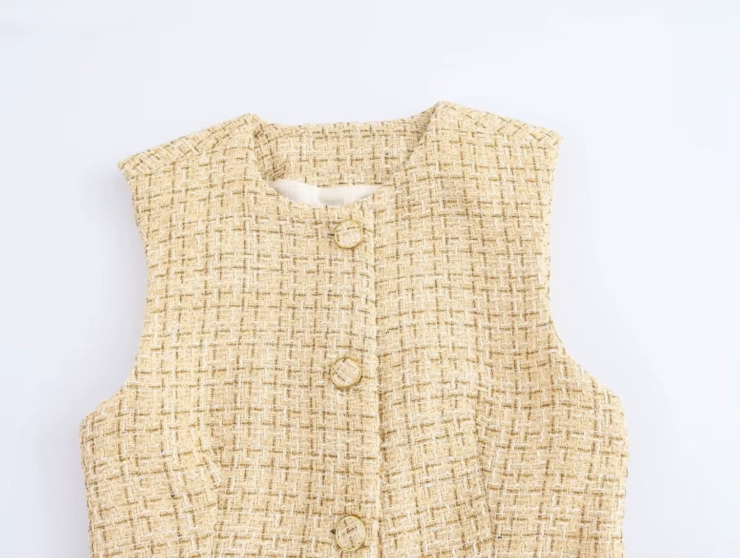 Women's tweed vest with belt