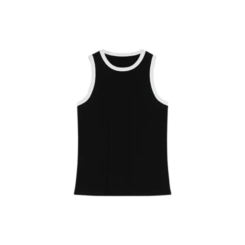 Basic sleeveless t-shirt