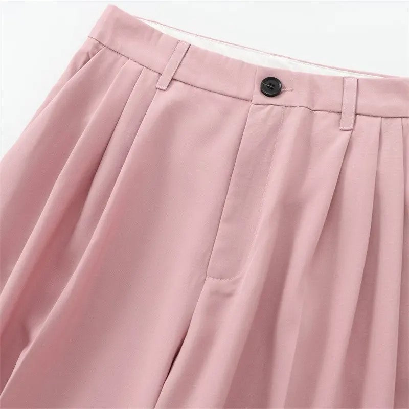 High-waisted baggy pants