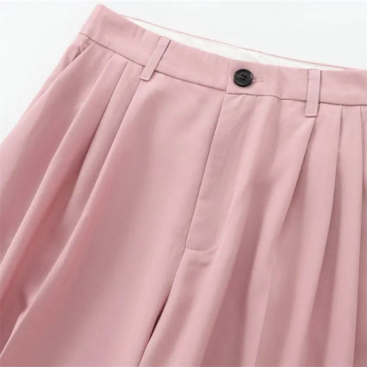 High-waisted baggy pants