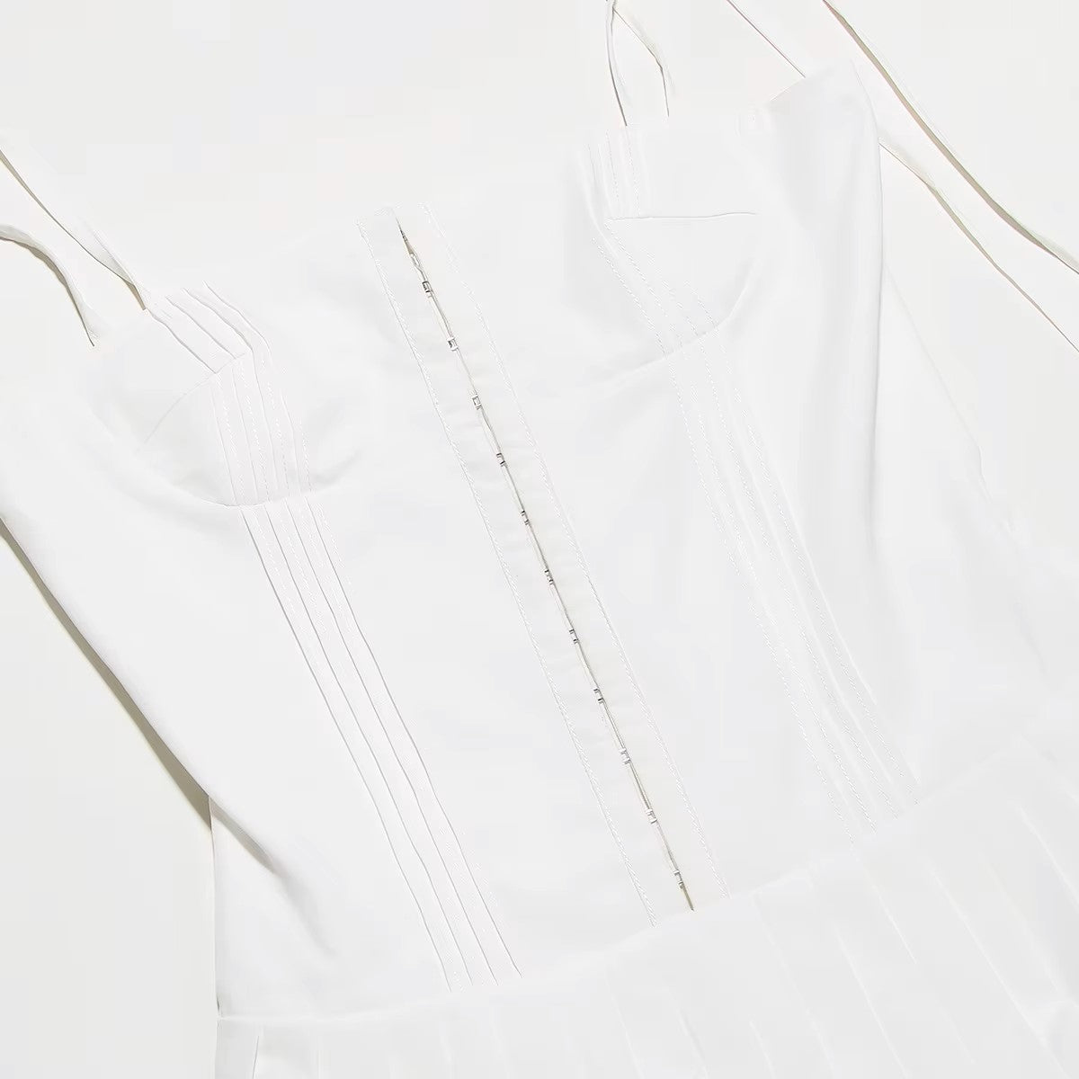 Short dress with corset