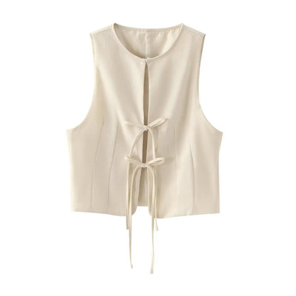Lightweight vest with laces