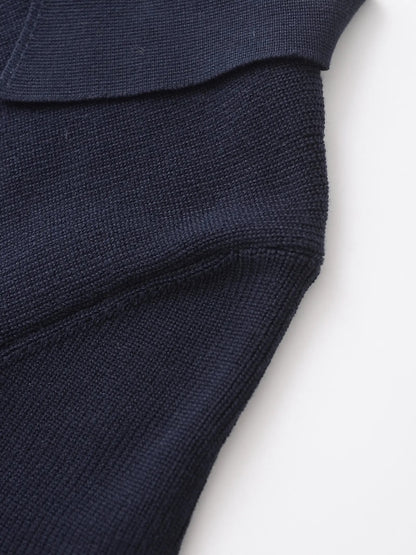 Short sleeve sheath black dress