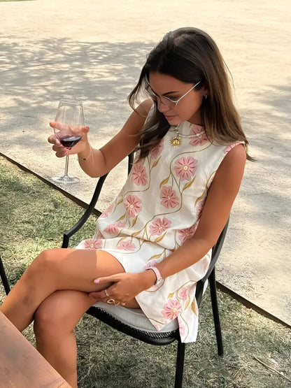 Women's short dress with pink flower print