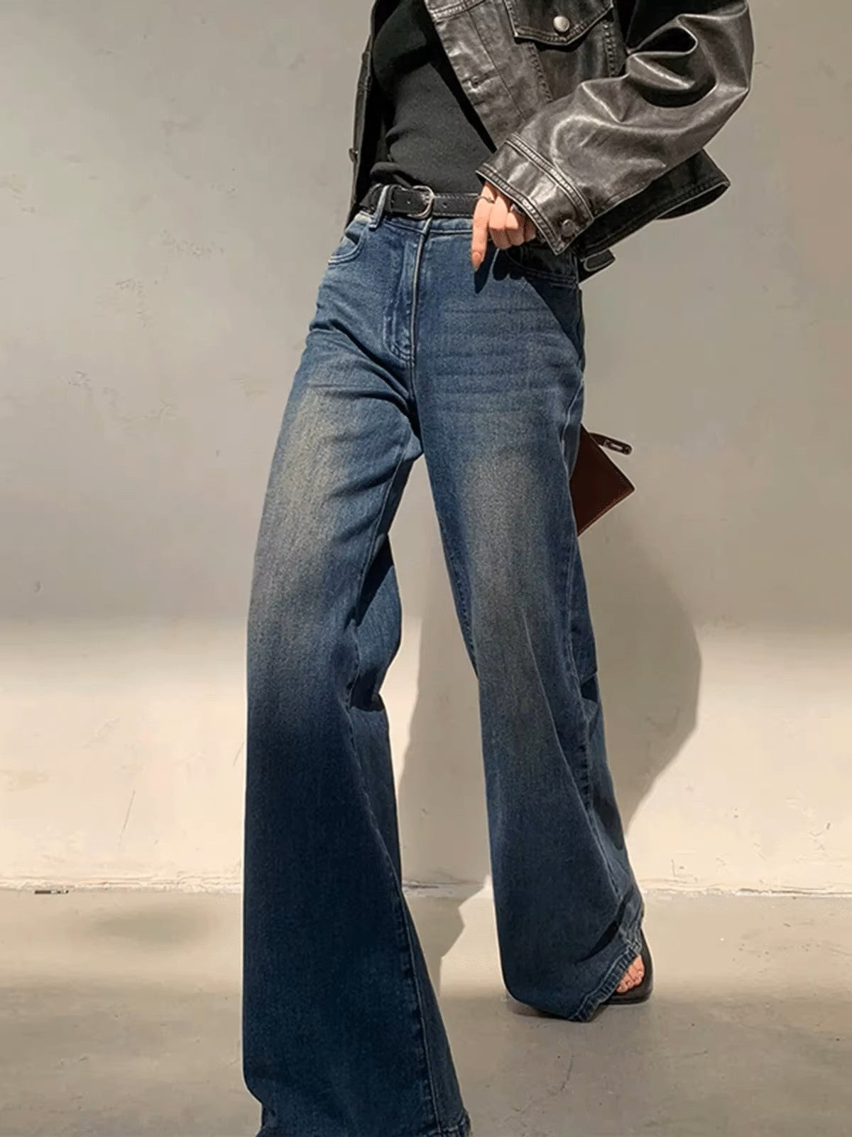 Wide leg jeans