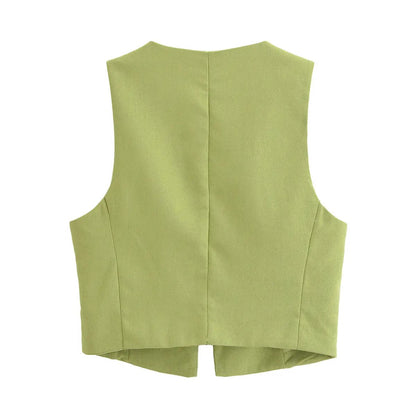 Lightweight vest with laces